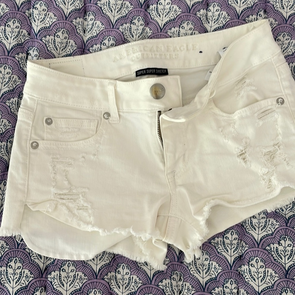 American Eagle White Super Stretch Ripped Denim Shorts